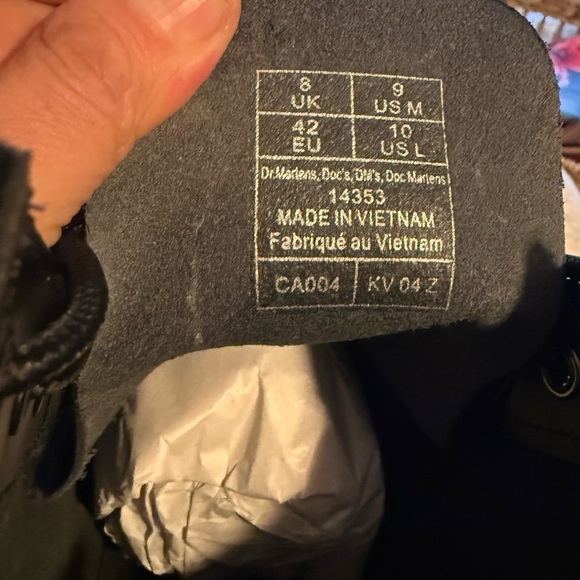 NWT Dr. Martens 1460 Mono Black Leather Combat Boots Style 14353 Size 10 - Picture 2 of 5